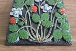 "JORDGUBBE" (STRAWBERRY) PLAQUE