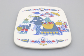 KAASPLANKJE 'THE FAMILY' (DECOR B)