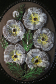 PLAQUE NO. 840 - "WHITE FLOWERS"