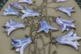 PLAQUE NO. 883 - "ÄNGSKLOCKA" (SPREADING BELLFLOWER) (A)