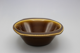 SMALL DISH W/HANDLES - (B)