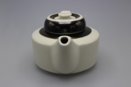TEAPOT W/ INFUSER