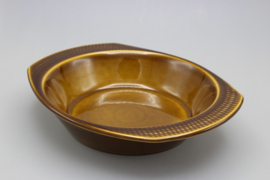MEDIUM DISH W/HANDLES - (B)