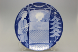 CHRISTMAS PLATE 1981