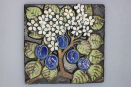 "PLOMMON" (PLUM) PLAQUE  - B