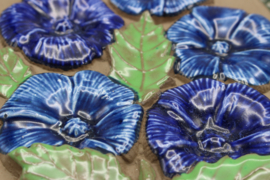 PLAQUE NO. 840 - "BLUE FLOWERS"