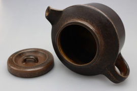 TEAPOT WITH INFUSER (B)