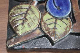 "PLOMMON" (PLUM) PLAQUE  - B