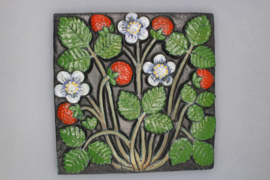 "JORDGUBBE" (STRAWBERRY) PLAQUE