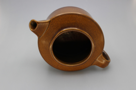 TEAPOT WITH INFUSER