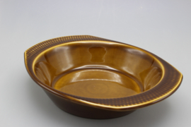 MEDIUM DISH W/HANDLES - (B)