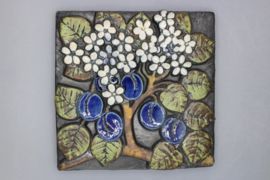 "PLOMMON" (PLUM) PLAQUE- A