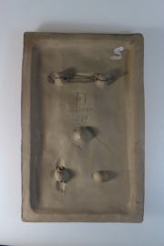 PLAQUE NO. 857 - "BLUE FLOWERS"