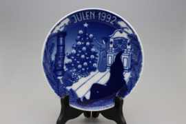 CHRISTMAS PLATE 1992