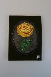 PLAQUE NO. 842 - "YELLOW ROSE"