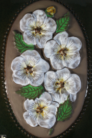 PLAQUE NO. 857 - "WHITE FLOWERS"