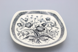 'FLOWERS' DECORATIVE PLATE