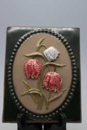 PLAQUE NO. 886 - "KUNGSÄNGSLILJA" (SNAKE'S HEAD)