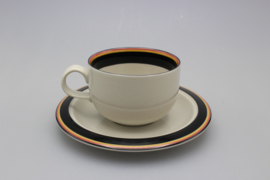 'REIMARI' TEACUP AND SAUCER