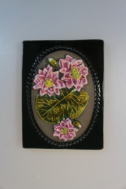 PLAQUE NO. 893 - "NÄCKROS" (PINK WATER LILY)