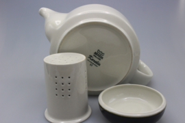 TEAPOT W/ INFUSER