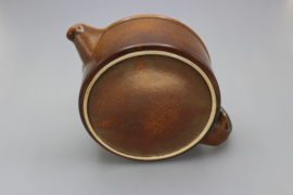 TEAPOT WITH INFUSER