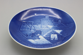 CHRISTMAS PLATE 1977