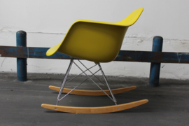 Vitra Eames schommelstoel