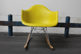 Vitra Eames schommelstoel