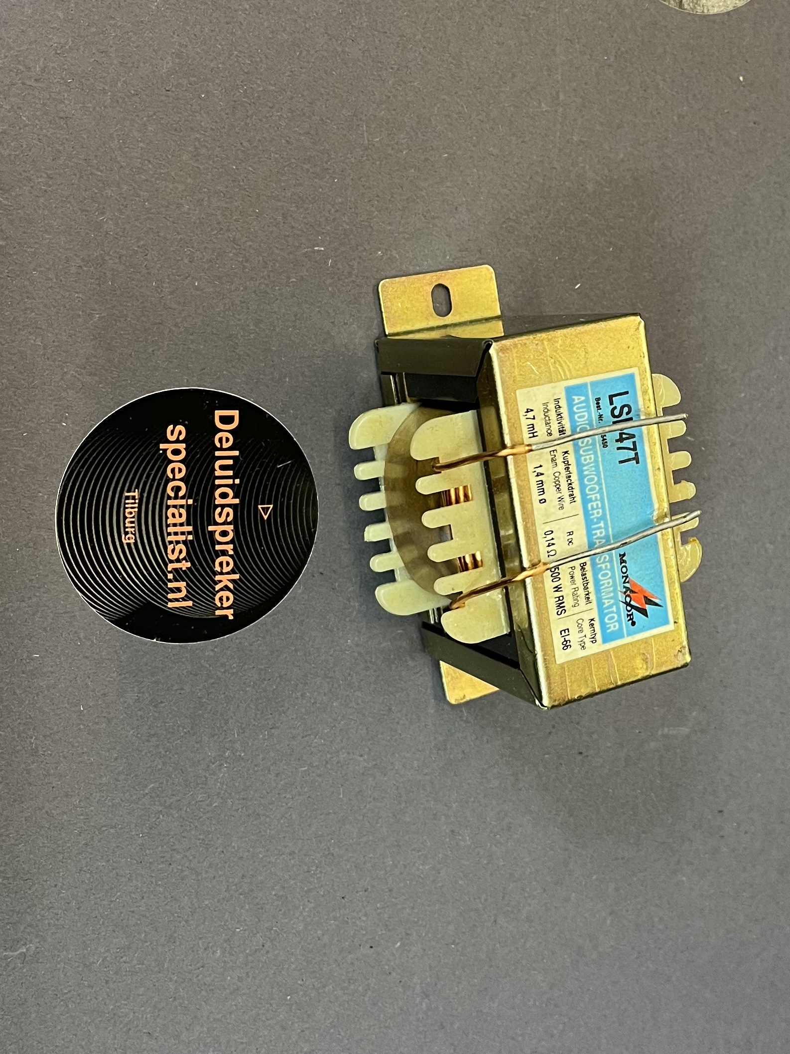 Monacor LSI- 47T