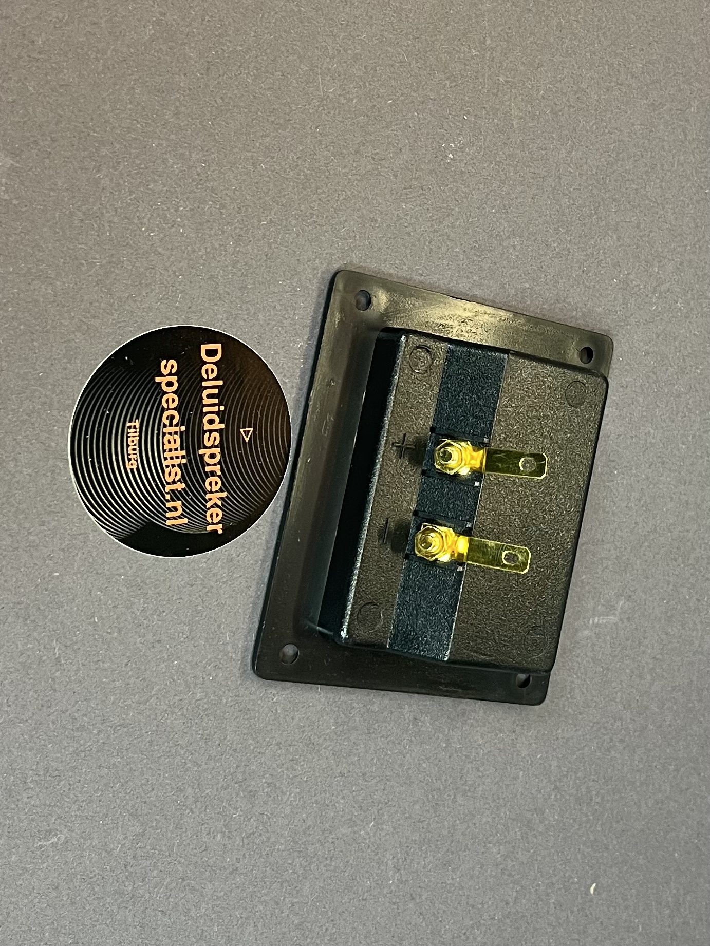 Aansluit terminal verguld 70x50mm