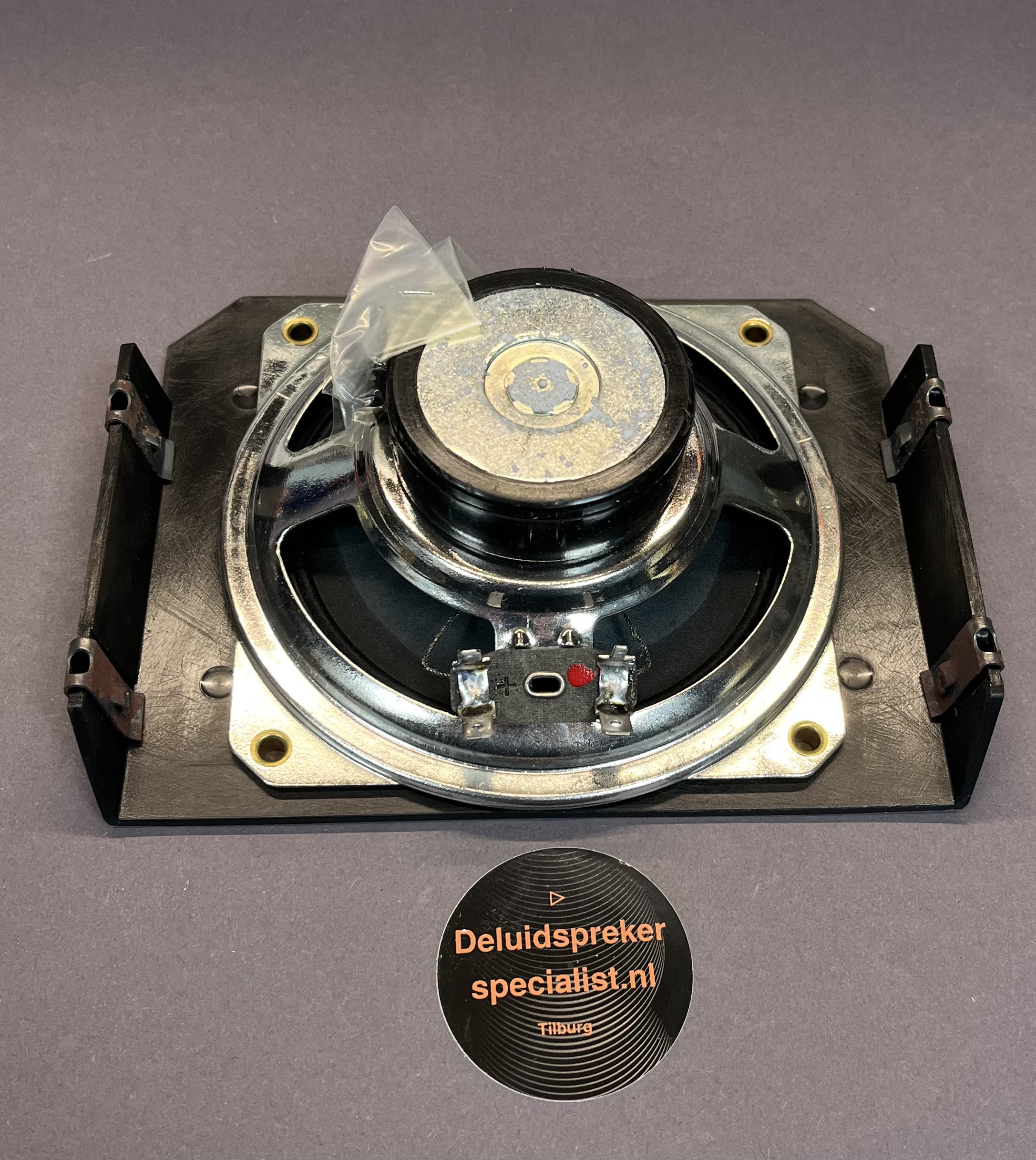 Alfa Romeo inbouw luidspreker 7 watt - 6124 - BENSI 83 105