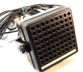 hoedenplank / dashboard speaker