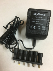 Skytronic Adaptor  stab  6V - 500ma