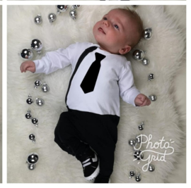 Black/white onesie met stropdas