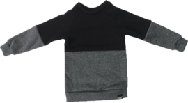 Half zwart/donker grijs trui