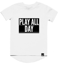 Long t-shirt wit play all day