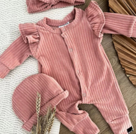 Rib roze vleugel onesie (drukkers)