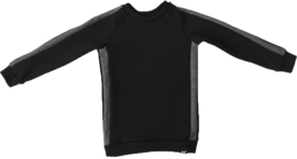 Zwart/donker grijs streep trui