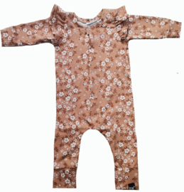 Camel bloem vleugel onesie (drukkers)