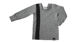 Grijs met zwart streep verticaal sweater