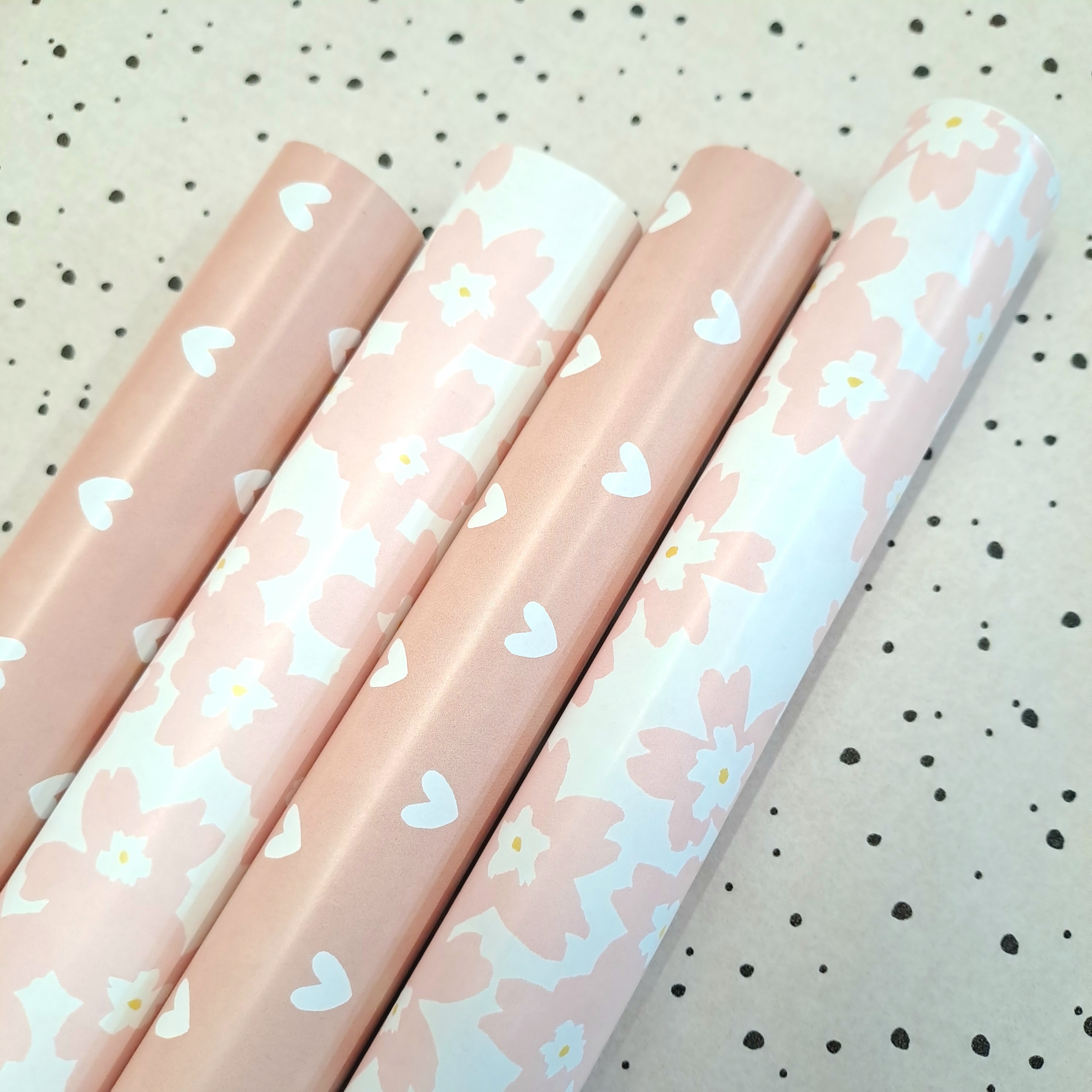 Cadeaupapier | Vel | Roze| Bloemen | 50x70 cm