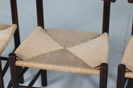 Børge Mogensen Set of 4 J 39 Chairs "Folkestolen" by F.D.B. Møbler, Denmark 1970s Mid-century Modern