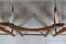 Set of 4 Danish Modern Henning Kjærnulf Razor Blade Chairs of Oak and Seats of New Sheepskin, Mid-century 1970s