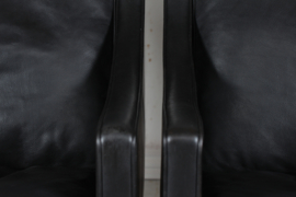 Børge Mogensen Pair of Chairs Model no. 2204 with Black Leather by Fredericia Stolefabrik. Danish Modern Design Classic.
