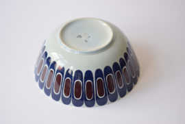 Inge Lise Koefoed for Royal Copenhagen Tenera Large Bowl no. 192/2382 Danish Midcentury Pottery