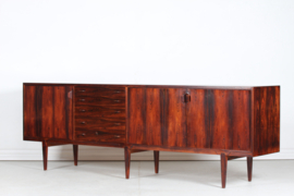 Henry Rosengren Hansen Sideboard of Rosewood by Brande Møbelfabrik, Denmark Mid-century