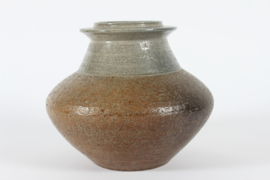 Danish Nils Kähler for HAK Kähler Large Wide Vase with Greyish-brown Glaze 1970s. Denmark Mid-century Ceramic.