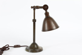 Bauhaus Telescopic and Flexible Desk Lamp of Brass with Brown Patina. In the Style of Christian Dell/Kaiser Idell 1930s.