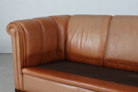 Vintage Chesterfield Sofa/Couch. Frame of Mahogany and Upholstered with Cognac Colored Leather, 1970s Vintage Danish Furniture.